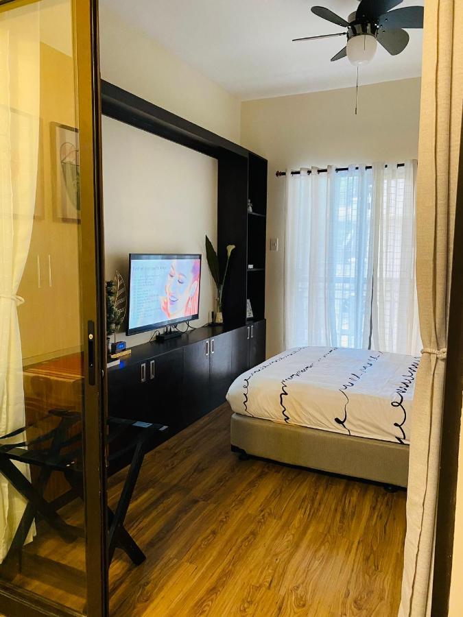 Near Johnhay Minesview Fast Wi-Fi Netflix Balcony Daire Baguio City Dış mekan fotoğraf